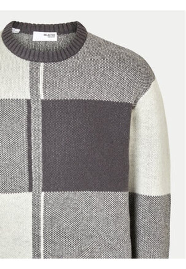 Selected Homme Sweter 16094557 Szary Relaxed Fit. Kolor: szary. Materiał: syntetyk
