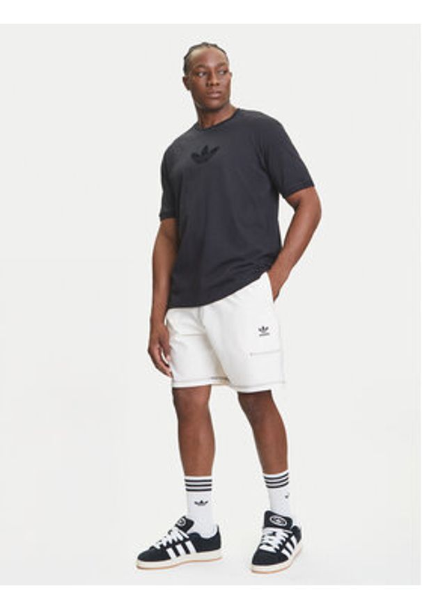 Adidas - adidas Szorty sportowe Trefoil Essentials KA8541 Écru Loose Fit. Materiał: syntetyk. Styl: sportowy