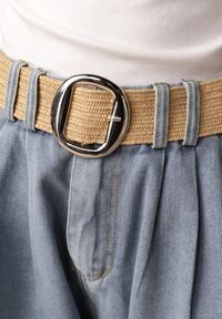 Born2be - Jasnoniebieskie Luźne Szorty Jeansowe Bawełniane z Paskiem Mezyss. Okazja: do pracy, na co dzień. Stan: podwyższony. Kolor: niebieski. Materiał: bawełna, jeans. Styl: casual #3