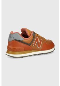 New Balance sneakersy ML574OMA kolor brązowy ML574OMA-225. Nosek buta: okrągły. Zapięcie: sznurówki. Kolor: brązowy. Materiał: guma. Model: New Balance 574 #2