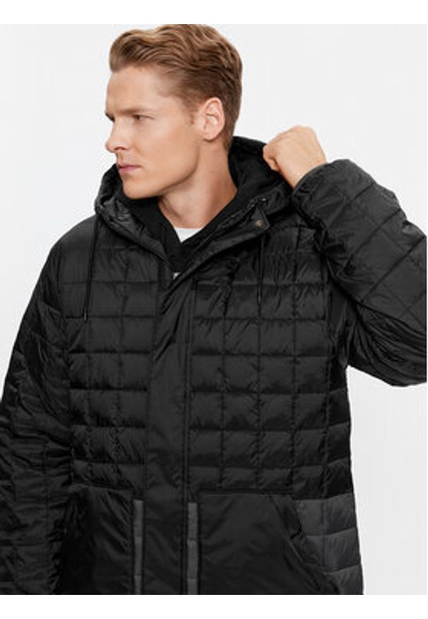 Vans Kurtka przejściowa Gunner Mte 1 Thermoball Jacket VN000A8EKOU1 Czarny Regular Fit. Kolor: czarny. Materiał: syntetyk