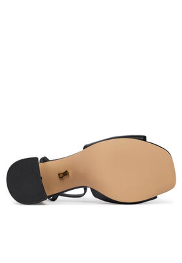 Steve Madden Sandały Meladi 11005242 Czarny. Kolor: czarny. Materiał: skóra