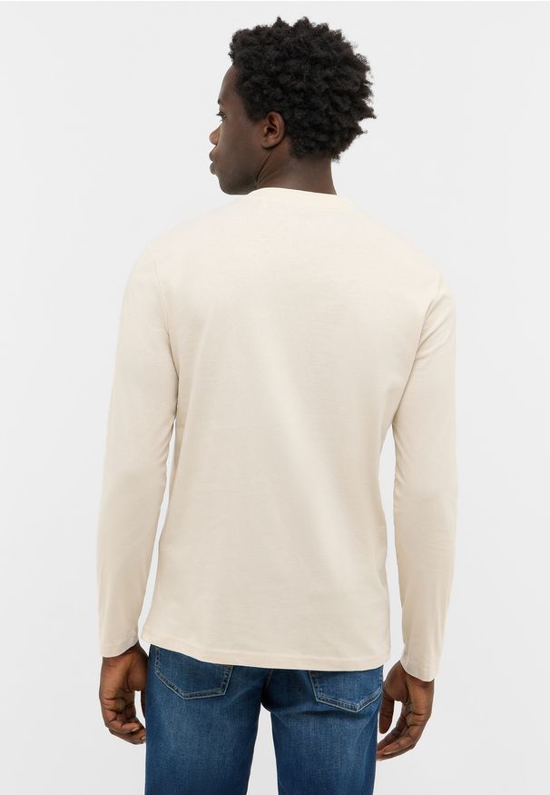 Męski Longsleeve Mustang Style Asheville Oatmeal 1016873 4092. Długość rękawa: długi rękaw