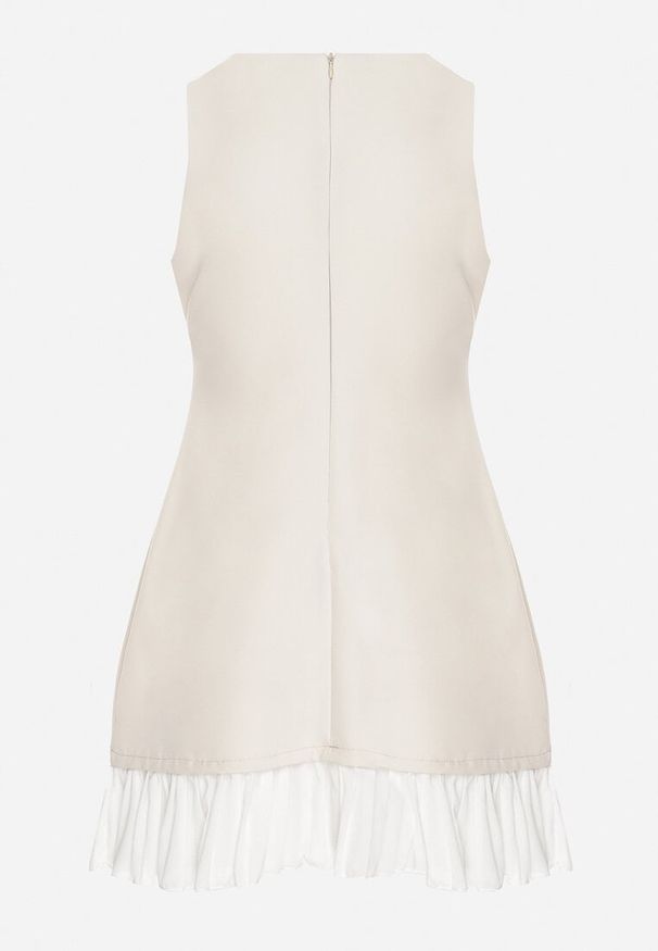 Born2be - Beżowa Elegancka Sukienka Taliowana Florzedi. Okazja: na co dzień, na imprezę. Kolor: beżowy. Typ sukienki: proste. Styl: elegancki