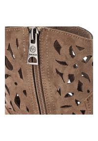 Botki damskie Vinceza, cholewka z materiału ażurowa z zamkiem z boku na płaskiej podeszwie, beżowe, 39997. Zapięcie: zamek. Kolor: beżowy. Materiał: materiał. Szerokość cholewki: normalna. Wzór: ażurowy. Obcas: na płaskiej podeszwie #7