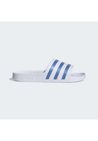 Adidas - Klapki adilette Aqua. Kolor: biały, niebieski, wielokolorowy. Styl: elegancki