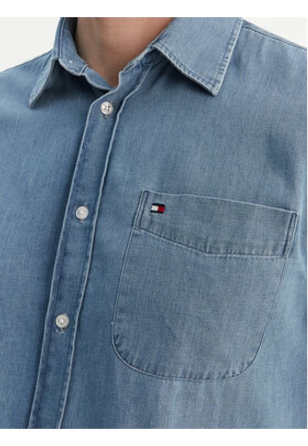 TOMMY HILFIGER - Tommy Hilfiger Koszula jeansowa MW0MW42431 Niebieski Regular Fit. Kolor: niebieski. Materiał: bawełna