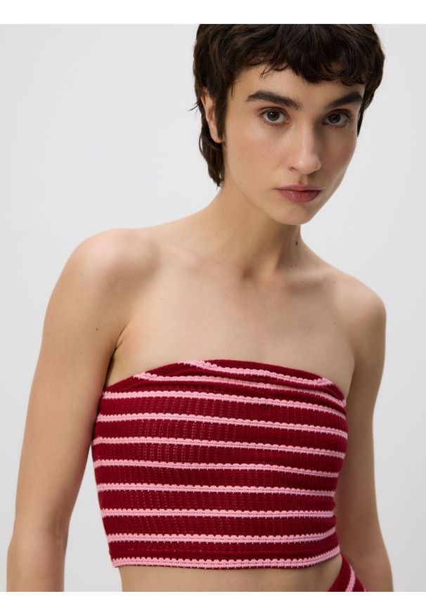 Reserved - Dzianinowy top z wiskozą - wielobarwny. Materiał: wiskoza, dzianina