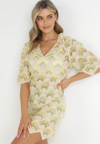 Born2be - Beżowo-Zielona Pudełkowa Sukienka Mini z Głębokim Dekoltem z Szydełkowej Bawełny Cristel. Kolor: beżowy. Materiał: bawełna. Styl: boho. Długość: mini #2