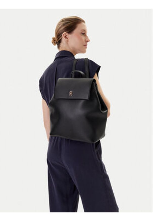 TOMMY HILFIGER - Tommy Hilfiger Plecak Th Legacy Backpack AW0AW17407 Czarny. Kolor: czarny. Materiał: skóra
