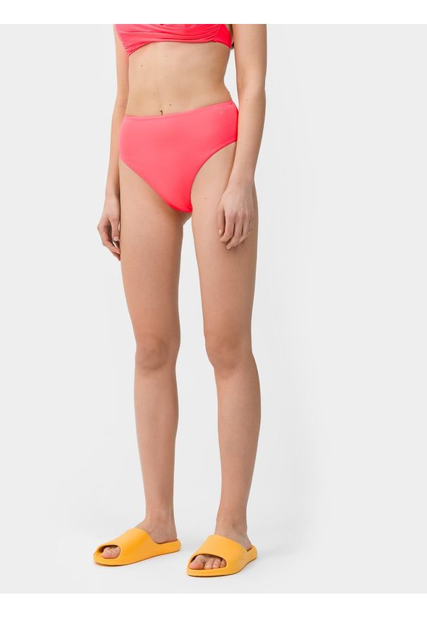 4f - 4F Dół od bikini damski XS. Stan: podwyższony. Kolor: różowy. Materiał: dzianina, materiał, włókno. Wzór: gładki