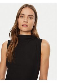 Guess Sukienka koktajlowa W5RK24 KAQL2 Czarny Regular Fit. Kolor: czarny. Materiał: syntetyk. Styl: wizytowy #5