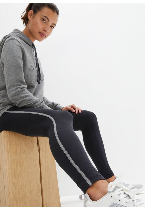 bonprix - Dres sportowy z długą bluzą i legginsami (2 części). Kolor: szary. Materiał: dresówka. Długość: długie. Styl: sportowy
