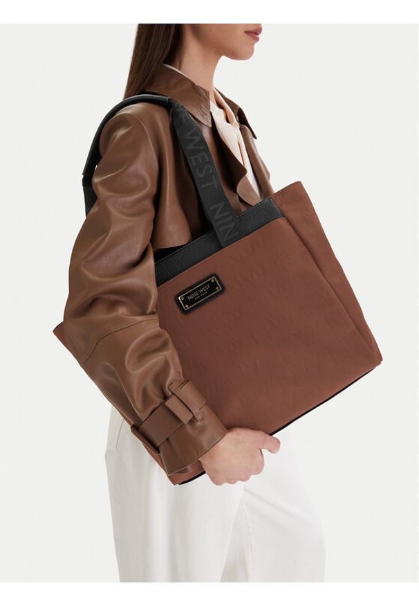 Nine West Torebka CEO-Brielle-LA374-4705 Brązowy. Kolor: brązowy