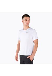 Koszulka męska Nike Dri-Fit Miler. Kolor: biały. Technologia: Dri-Fit (Nike)