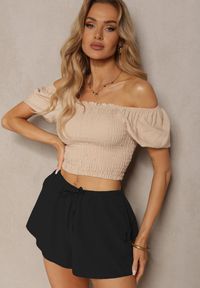 Renee - Czarne Szorty High Waist z Gumką w Talii Virasa. Stan: podwyższony. Kolor: czarny. Materiał: tkanina. Sezon: lato #1