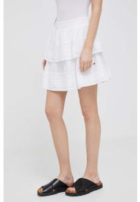 Pepe Jeans spódnica bawełniana Prana kolor biały mini rozkloszowana. Kolor: biały. Materiał: bawełna. Wzór: haft #1