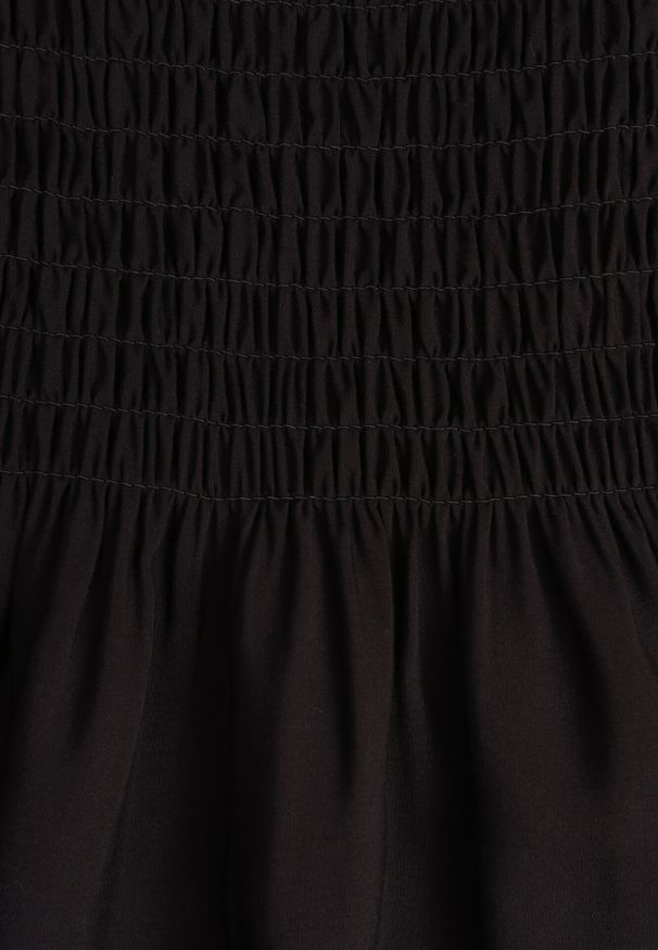 Born2be - Czarna Rozkloszowana Sukienka z Bawełny z Gumką w Talii na Ramiączkach Gelfea. Kolor: czarny. Materiał: bawełna. Długość rękawa: na ramiączkach. Typ sukienki: rozkloszowane. Styl: klasyczny