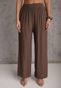 Renee - Ciemnobeżowy Letni Komplet Kamizelka z Paskiem i Ozdobnymi Guzikami i Szerokie Spodnie Sharieth. Kolor: beżowy #3