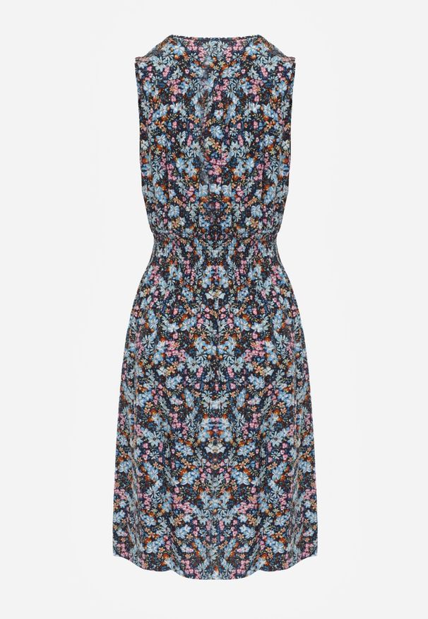 Born2be - Granatowa Sukienka Midi z Gumkami w Pasie i Kopertowym Dekoltem Feseti. Okazja: na co dzień. Typ kołnierza: dekolt kopertowy. Kolor: niebieski. Typ sukienki: kopertowe. Styl: casual, elegancki. Długość: midi