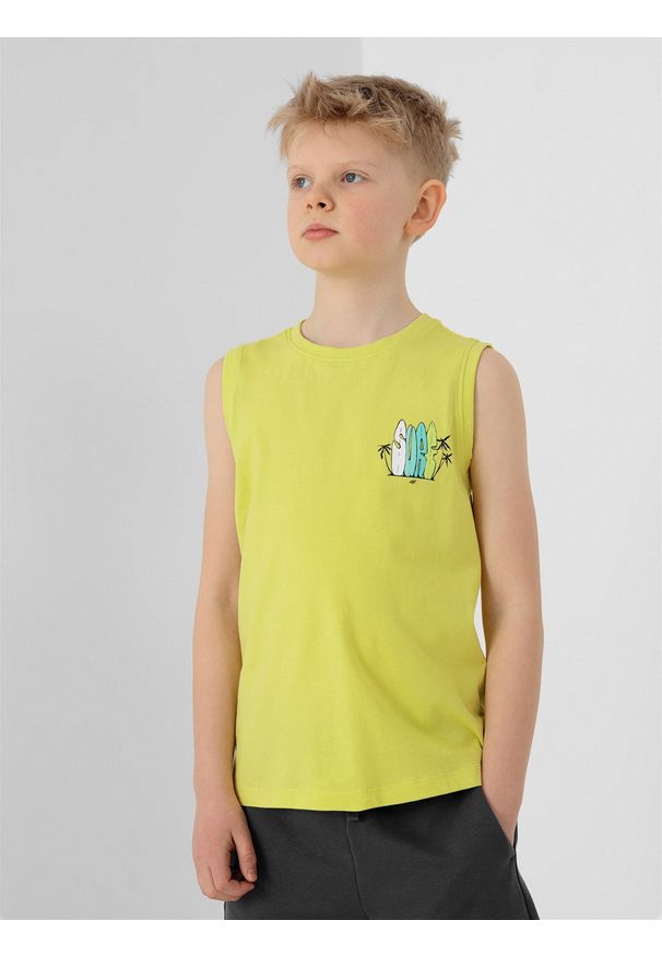 4f - Koszulka bez rękawów regular chłopięca. Kolor: żółty. Materiał: dzianina, bawełna. Długość rękawa: bez rękawów. Wzór: nadruk