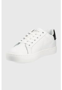 Calvin Klein Jeans buty kolor biały. Nosek buta: okrągły. Zapięcie: sznurówki. Kolor: biały. Materiał: guma, materiał