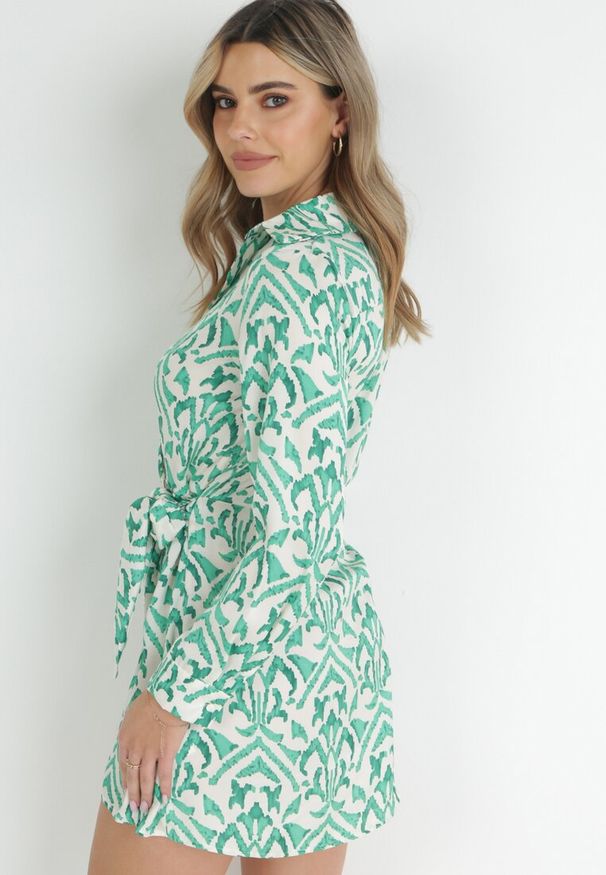 Born2be - Zielona Kopertowa Sukienka z Wiązaniem Pitville. Kolor: zielony. Typ sukienki: kopertowe