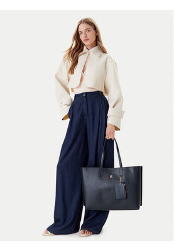 TOMMY HILFIGER - Tommy Hilfiger Torebka Th Distinct Tote Mono AW0AW17195 Granatowy. Kolor: niebieski. Materiał: skórzane