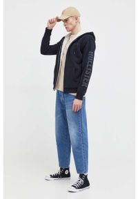 Hollister Co. bluza męska kolor czarny z kapturem z aplikacją. Typ kołnierza: kaptur. Kolor: czarny. Wzór: aplikacja #3