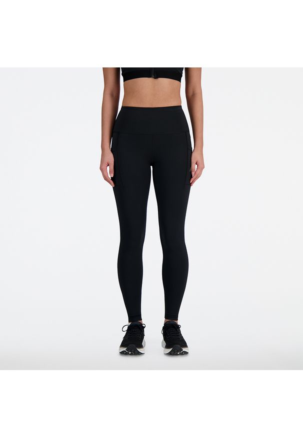 Legginsy damskie New Balance WP41275BK – czarne. Stan: podwyższony. Kolor: czarny. Materiał: materiał, poliester. Styl: sportowy. Sport: fitness