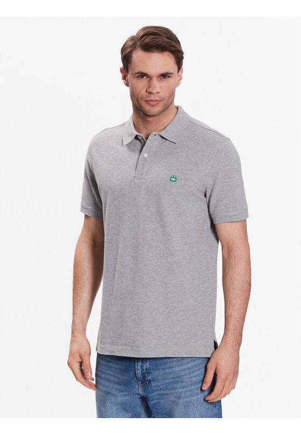 United Colors of Benetton - United Colors Of Benetton Polo 3089J3179 Szary Regular Fit. Typ kołnierza: polo. Kolor: szary. Materiał: bawełna