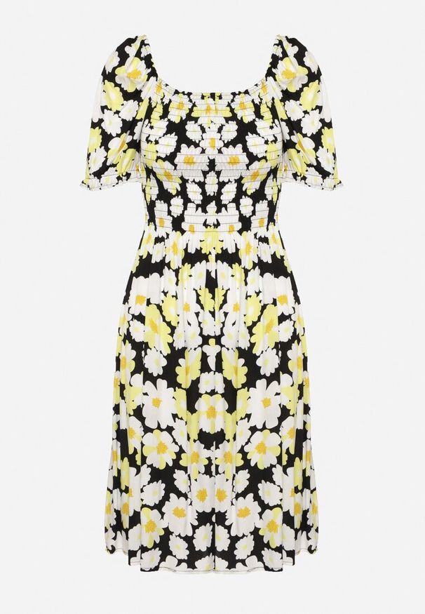 Born2be - Czarno-Żółta Wiskozowa Sukienka Midi Rozkloszowana w Kwiatowy Print Acarana. Okazja: na co dzień, na spacer. Typ kołnierza: dekolt kwadratowy. Kolor: czarny. Materiał: wiskoza. Wzór: nadruk, kwiaty. Typ sukienki: proste. Styl: casual, elegancki, klasyczny. Długość: midi