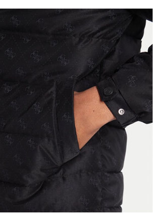 Guess Kurtka zimowa M5BL0B W2322 Czarny Relaxed Fit. Kolor: czarny. Materiał: syntetyk. Sezon: zima