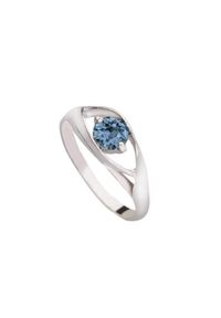 Polcarat Design - Srebrny pierścionek z kryształem Swarovski PK 2011. Materiał: srebrne. Kolor: srebrny. Wzór: aplikacja. Kamień szlachetny: kryształ #1