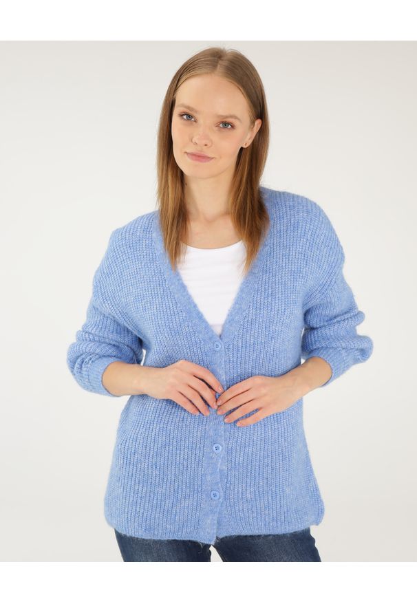 Unisono - NIEBIESKI SWETER Z WEŁNĄ 216-N019 CELESTE. Kolor: niebieski. Materiał: wełna