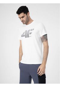 4f - 4F T-Shirt 4FSS23TTSHM309 Biały Regular Fit. Kolor: biały. Materiał: bawełna