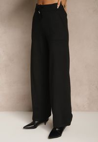 Renee - Jasnobeżowy Komplet z Dzianiny Spodnie Wide Leg i Retro Kardigan Giosila. Kolekcja: plus size. Kolor: beżowy. Materiał: dzianina