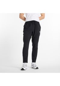 Spodnie męskie New Balance MP51904BK – czarne. Kolor: czarny. Materiał: poliester. Sport: fitness
