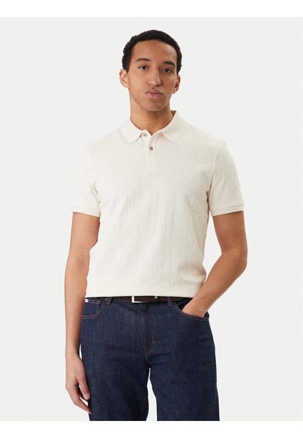 Guess Polo M6RP05 KD181 Écru Regular Fit. Typ kołnierza: polo. Materiał: bawełna