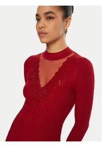 Guess Sukienka codzienna 170075 Czerwony Classic Fit. Okazja: na co dzień. Kolor: czerwony. Materiał: syntetyk, wiskoza. Typ sukienki: proste. Styl: casual #3