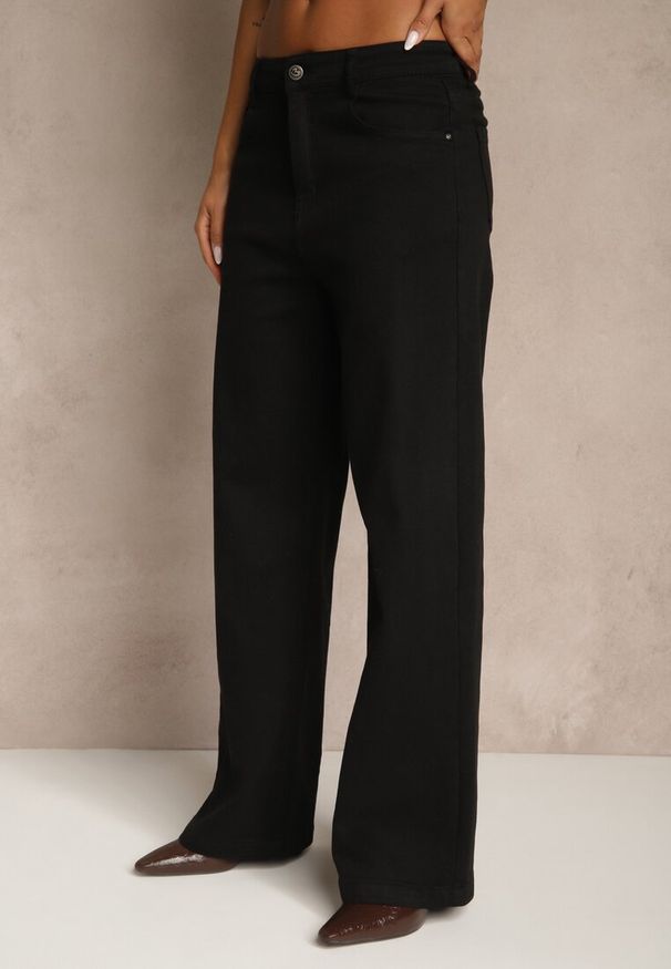 Renee - Czarne Bawełniane Jeansy High Waist z Szerokimi Nogawkami Leetie. Stan: podwyższony. Kolor: czarny
