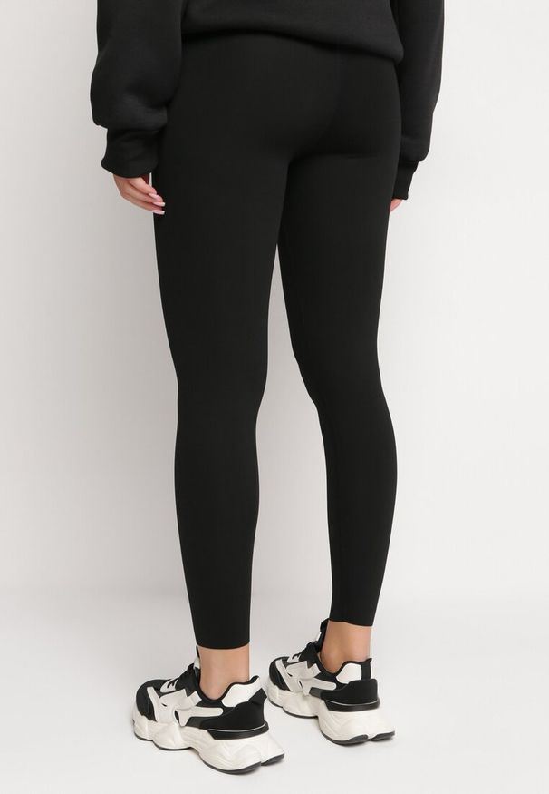Born2be - Czarne Legginsy z Szeroką Gumką w Pasie i Koronkową Wstawką Meridia. Stan: podwyższony. Kolor: czarny. Materiał: koronka. Długość: długie. Styl: klasyczny