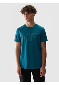 4f - 4F T-shirt regular z nadrukiem męski - turkusowy XXL. Okazja: na co dzień. Kolor: turkusowy. Materiał: dzianina, jersey, bawełna. Długość rękawa: krótki rękaw. Długość: krótkie. Wzór: nadruk. Styl: sportowy, casual