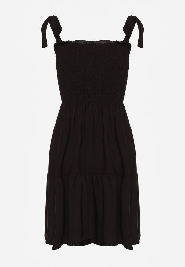 Renee - Czarna Bawełniana Sukienka na Ramiączkach z Gumką w Pasie o Rozkloszowanym Kroju Holfea. Okazja: do pracy, na co dzień, na spacer. Kolor: czarny. Materiał: bawełna. Długość rękawa: na ramiączkach. Sezon: lato. Typ sukienki: proste, rozkloszowane. Styl: elegancki, klasyczny, casual