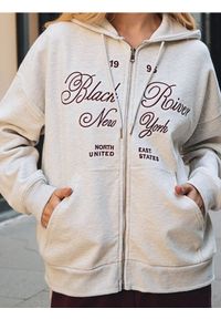 Sinsay - Bluza z napisem - Inny. Wzór: napisy