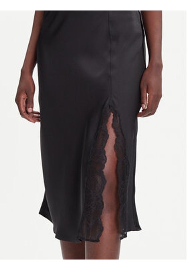 Calvin Klein Spódnica midi LV044C672G Czarny Regular Fit. Kolor: czarny. Materiał: satyna, syntetyk