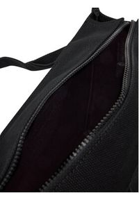 DKNY Torebka R51AGJ50 Czarny. Kolor: czarny