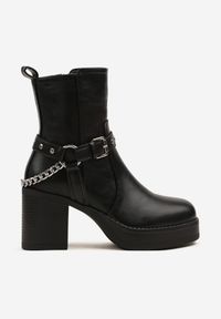 Born2be - Czarne Botki na Słupku z Ozdobnym Łańcuszkiem i Paskiem z Klamerką Calmerre. Zapięcie: pasek. Kolor: czarny. Materiał: jeans, skóra. Obcas: na słupku. Styl: klasyczny #4