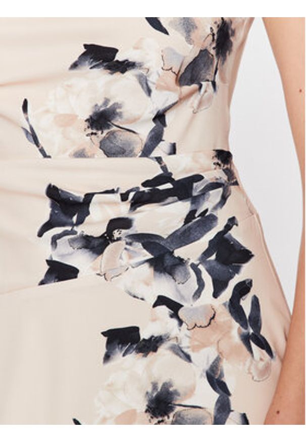 DKNY Sukienka koktajlowa DD3E361A Beżowy Regular Fit. Kolor: beżowy. Materiał: syntetyk. Styl: wizytowy