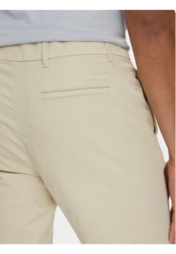 Calvin Klein Chinosy Modern Twill K10K113696 Beżowy Slim Fit. Kolor: beżowy. Materiał: bawełna